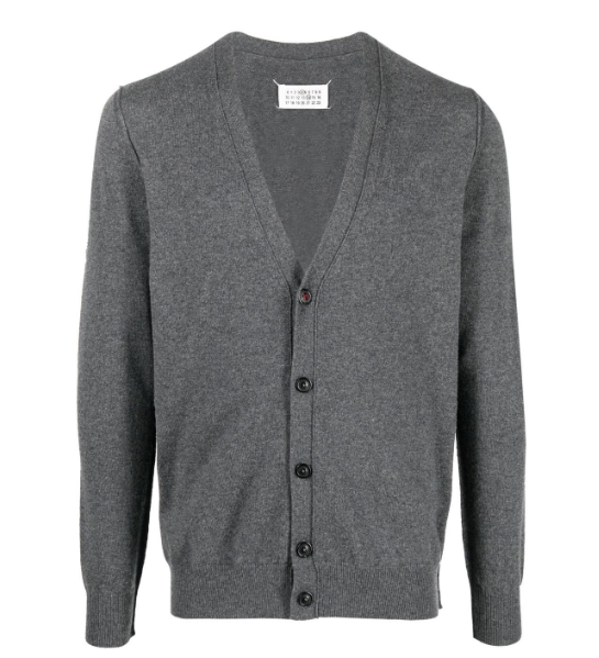 KNITWEAR